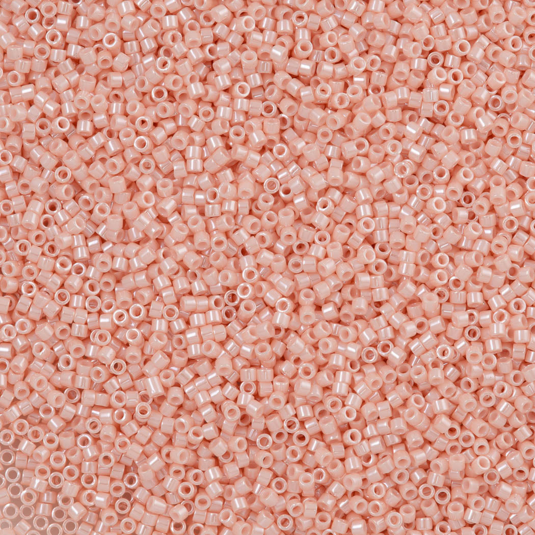 25g Miyuki Delica Seed Bead 11/0 Opaque Creamy Nectarine Luster DB1533