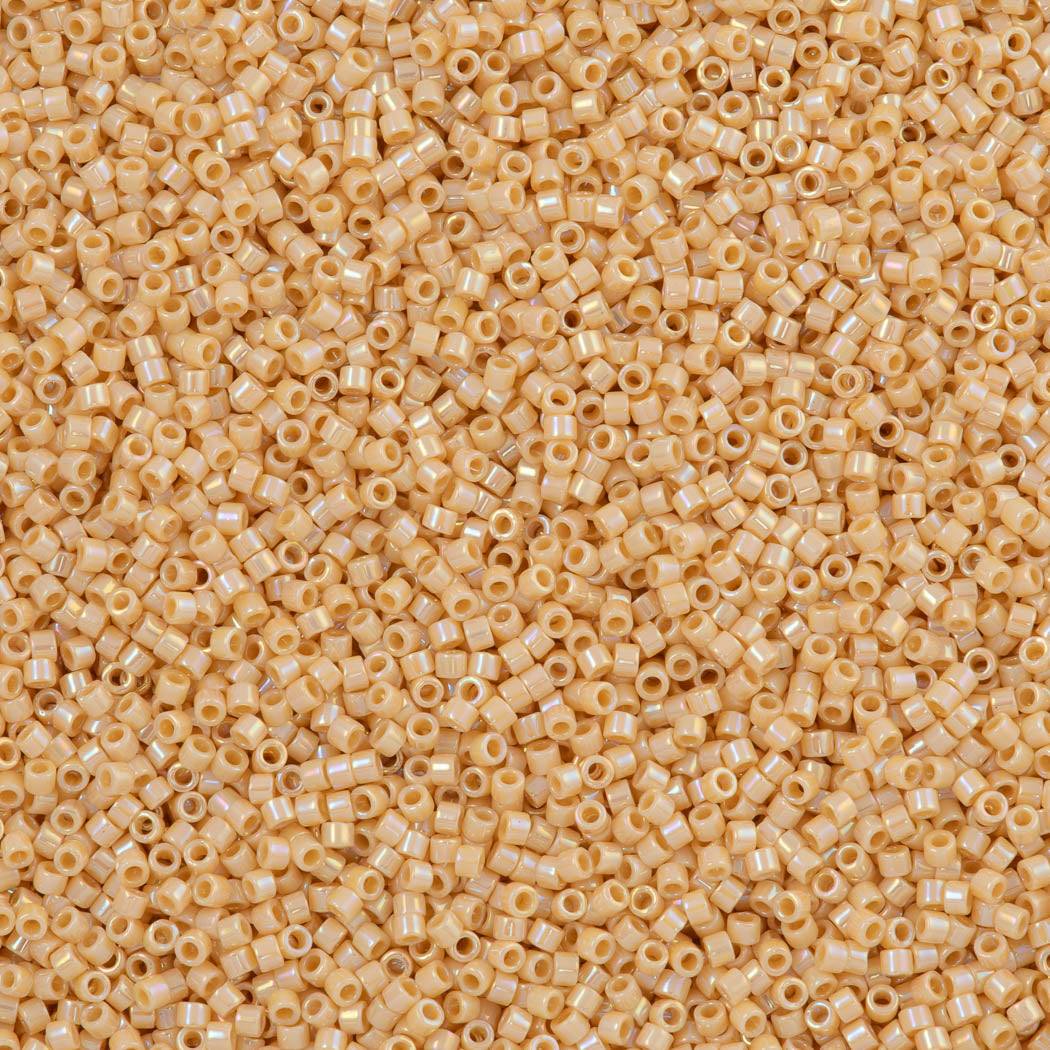 25g Miyuki Delica Seed Bead 11/0 Opaque Luster Butter Rum AB DB1571