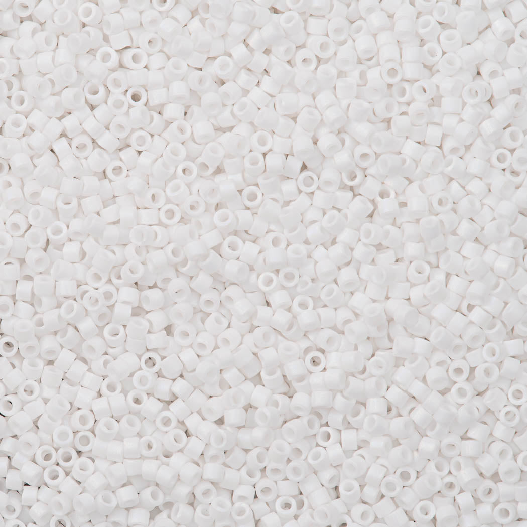 25g Miyuki Delica seed bead 11/0 Matte Chalk White DB351