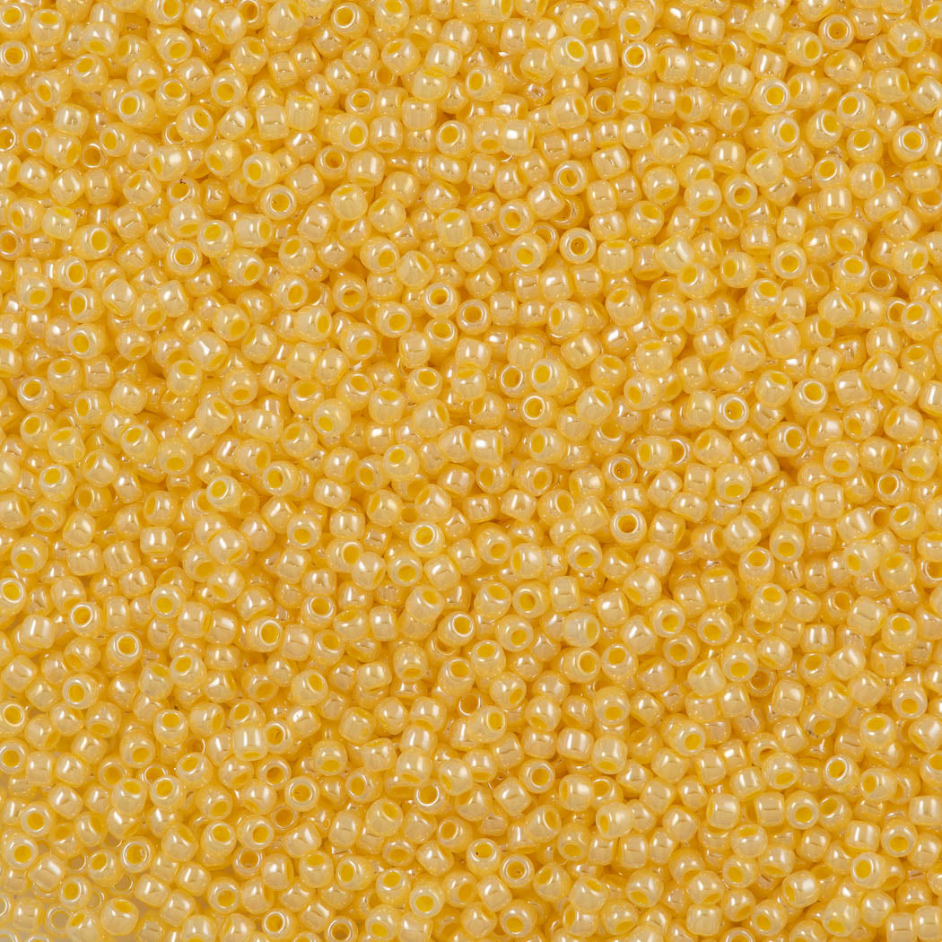 50g Toho Round Seed Bead 11/0 Ceylon Daffodil (902)