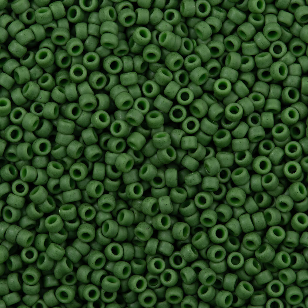 50g Toho Round Seed Bead 11/0 Semi-Glazed Clover (2603F)