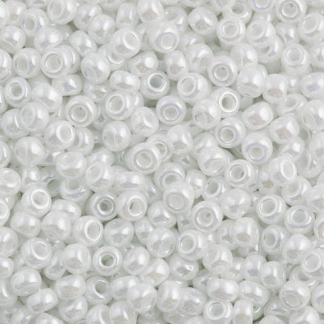 Miyuki Round Seed Bead 6/0 White Ceylon 20g Tube (528)