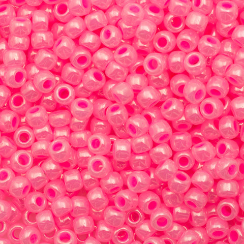Toho ROUND 11/0 Seed Beads MILKY INNOCENT PINK (2.5 tube)