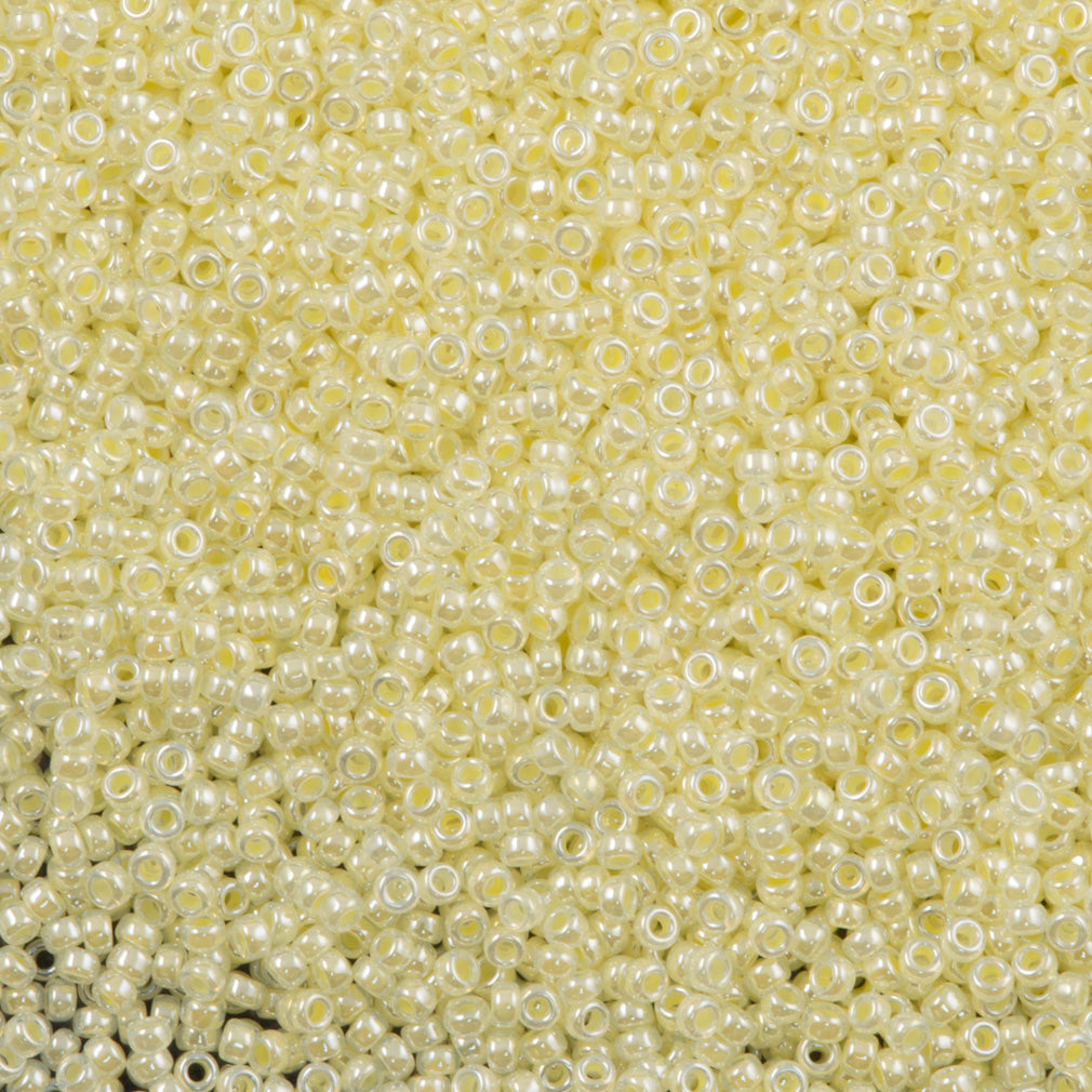 Miyuki Round Seed Bead 15/0 Butter Cream Ceylon 2-inch Tube (527)