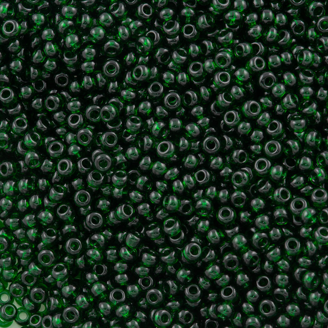 Czech Seed Bead 11/0 Green Transparent (50060)