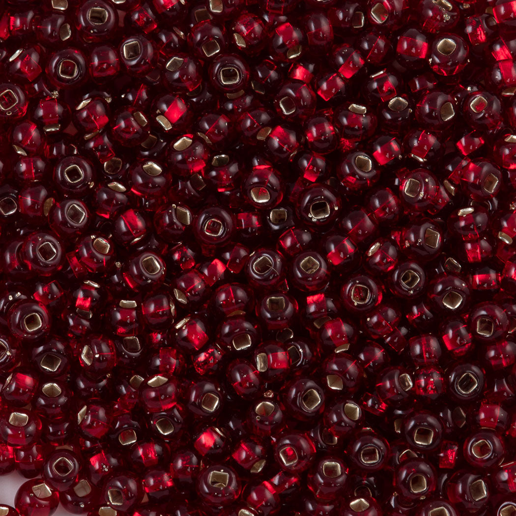 Czech Seed Bead 8/0 Silver Lined Garnet (97120)