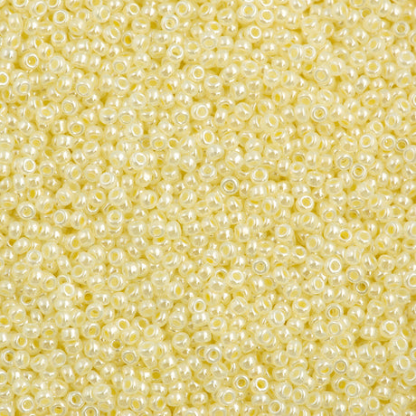 50g Miyuki Round Seed Bead 11/0 Butter Cream Ceylon (527)