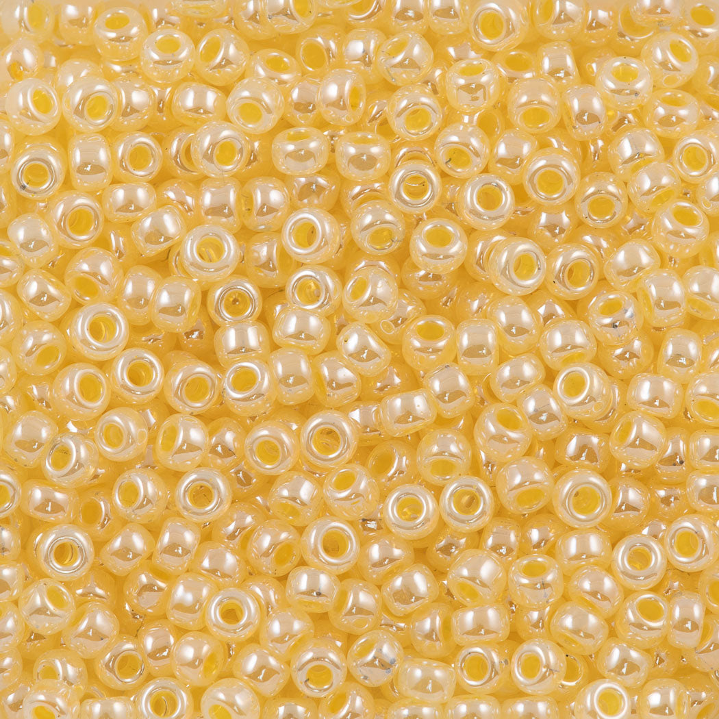 Miyuki Round Seed Bead 6/0 Daffodil Ceylon (516)