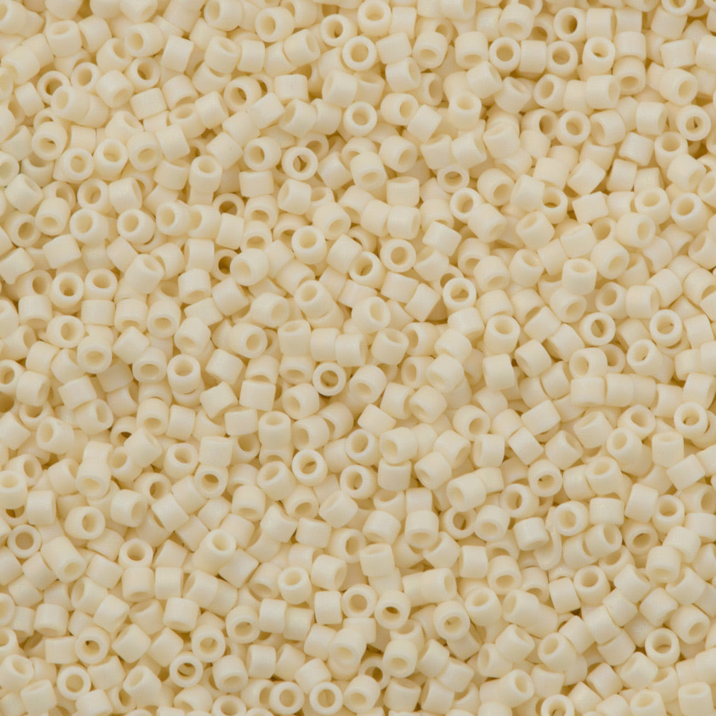 Miyuki Delica Seed Bead 10/0 Opaque Cream DBM883