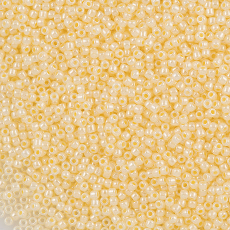 50g Toho Round Seed Bead 11/0 Ceylon Rice Pudding (901)