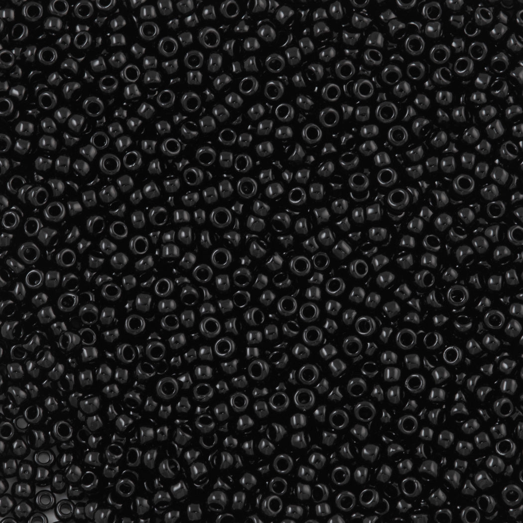 Toho Round Seed Bead 15/0 Opaque Black (49)