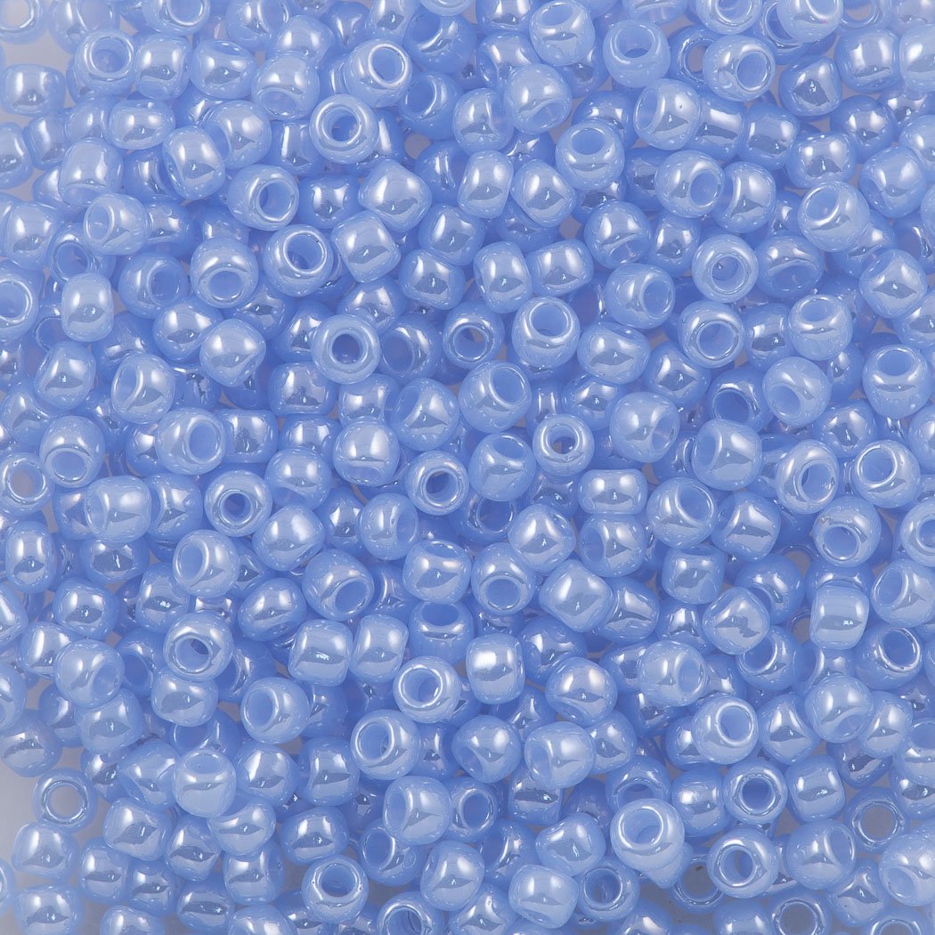 50g toho Round Seed Bead 8/0 Ceylon Glacier (146)